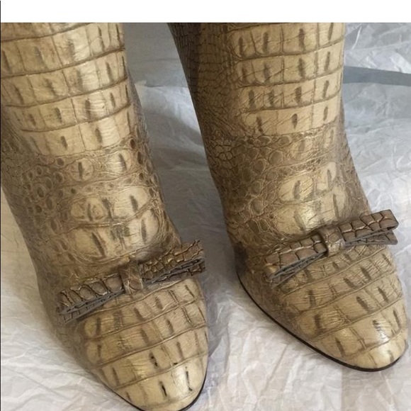 NEVER WORN NINA RICCI GREY ALLIGATOR BOOTS - Picture 5 of 8